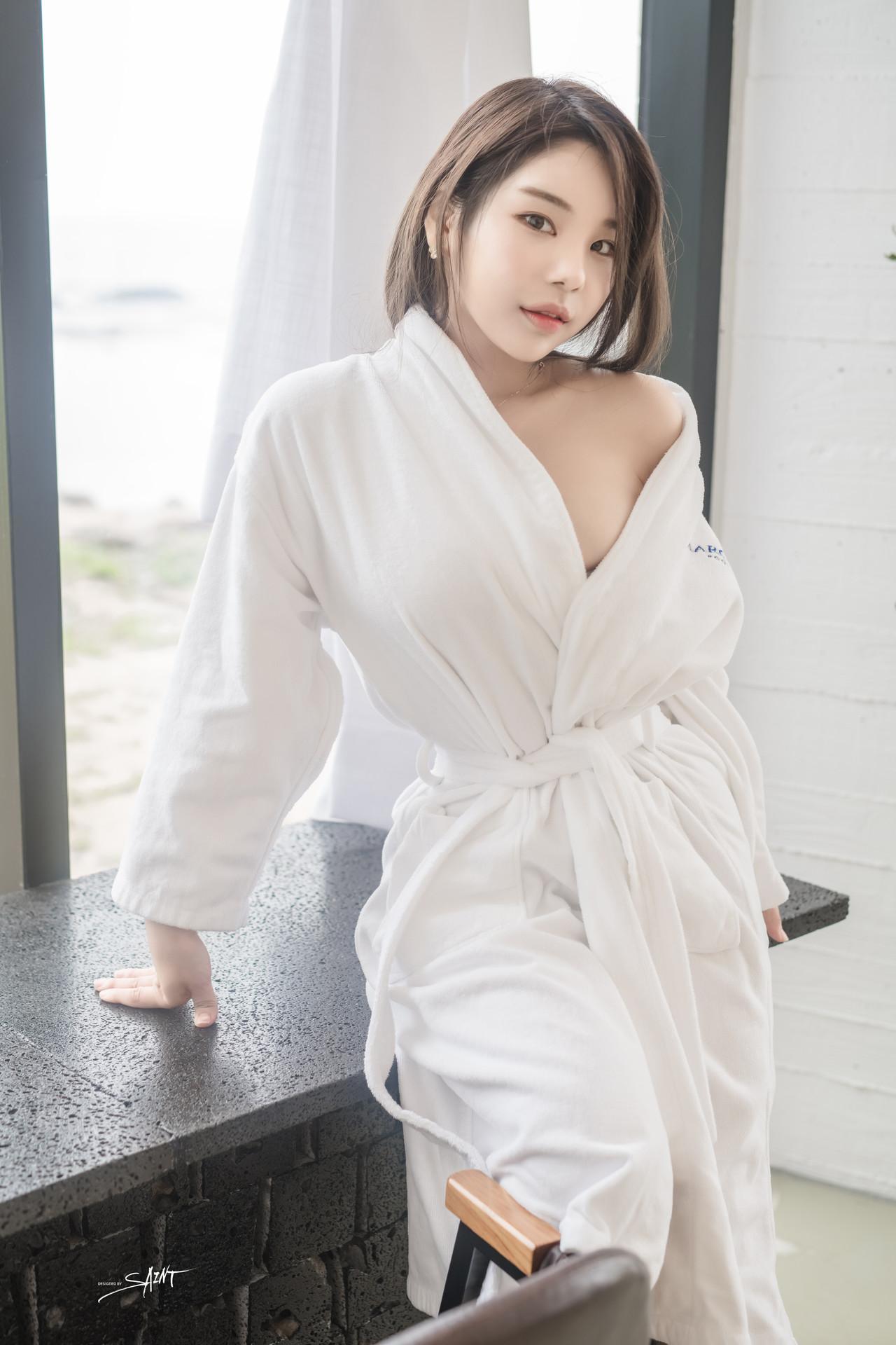 Zzyuri 쮸리, [SAINT Photolife] Blue Marine(34)