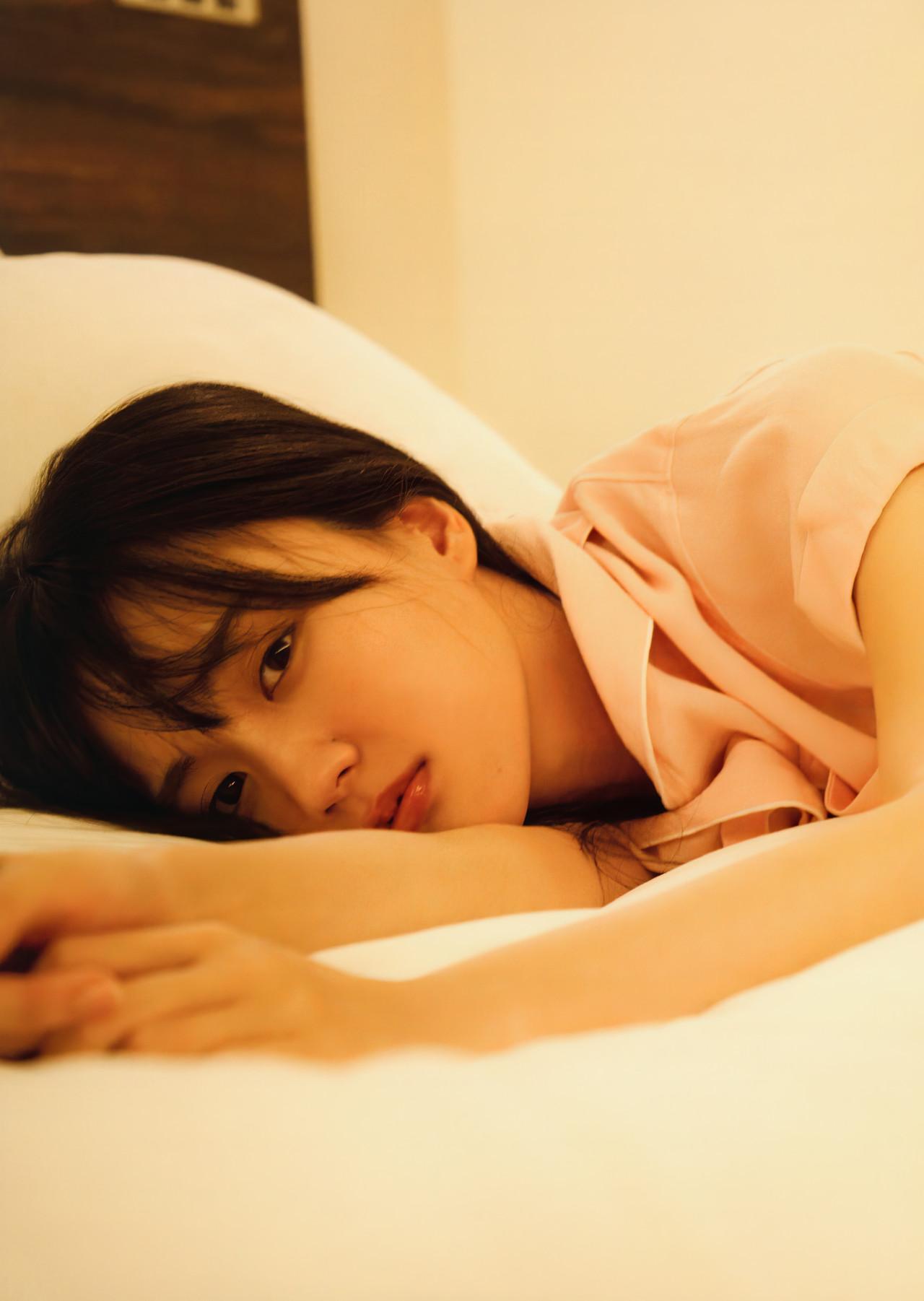 Haruka Kaki 賀喜遥香, 1st写真集 [まっさら] Set.02(29)