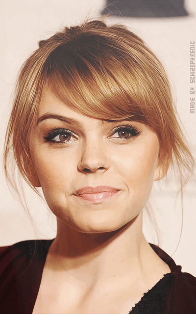 Aimee Teegarden RkWo0kX0_o