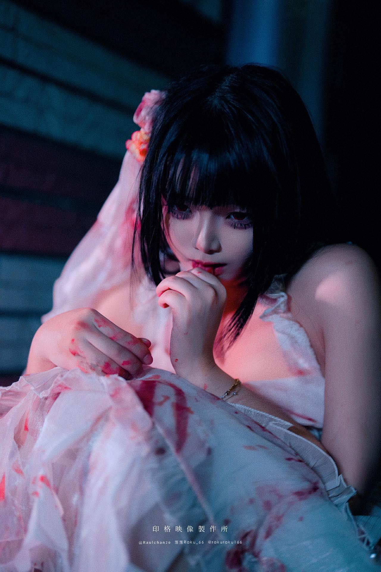 落落Raku, 写真集 孤独的玛丽 Lonely Mary(11)