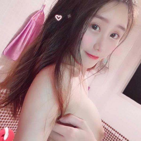 美胸少女歆公主首次福利资源(1)