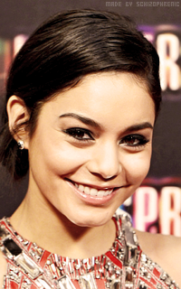 Vanessa Hudgens S34ml5Is_o