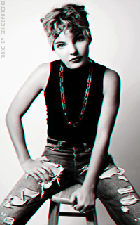 Camren Bicondova CWKaQtnr_o