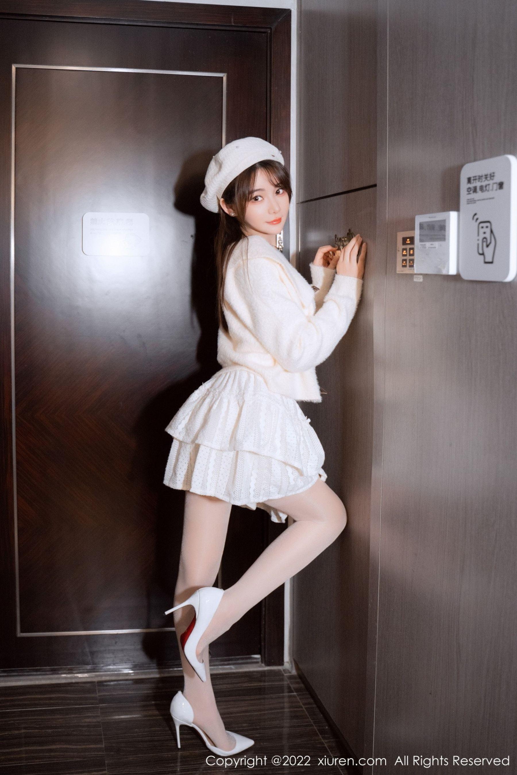 秀人网 Vol. 6025 婠婠么(6)
