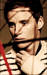 Eddie Redmayne LCmk5RLo_o