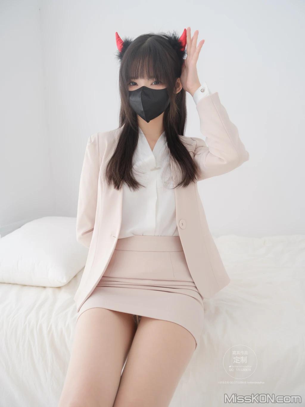 [紧急企划] EX-010: 见希w (51 photos )(4)