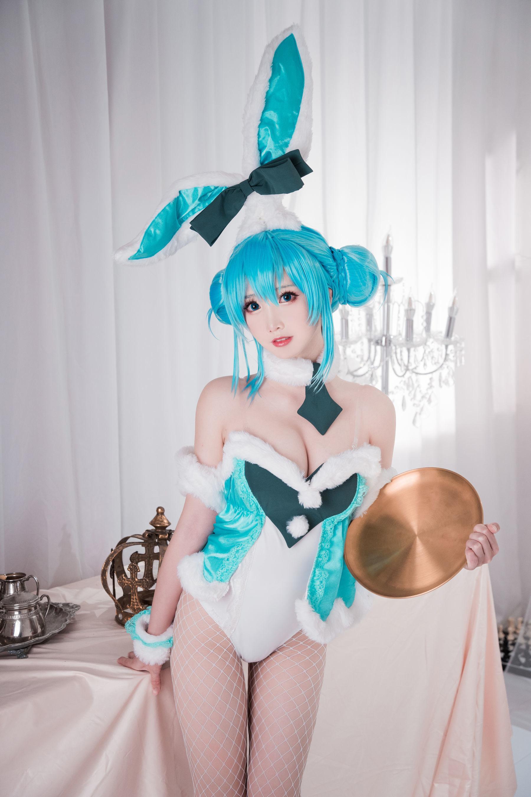 [网红COSER] 面饼仙儿 – 初音兔女郎 写真集(4)