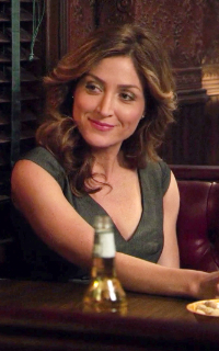 Sasha Alexander RC4wb9mH_o