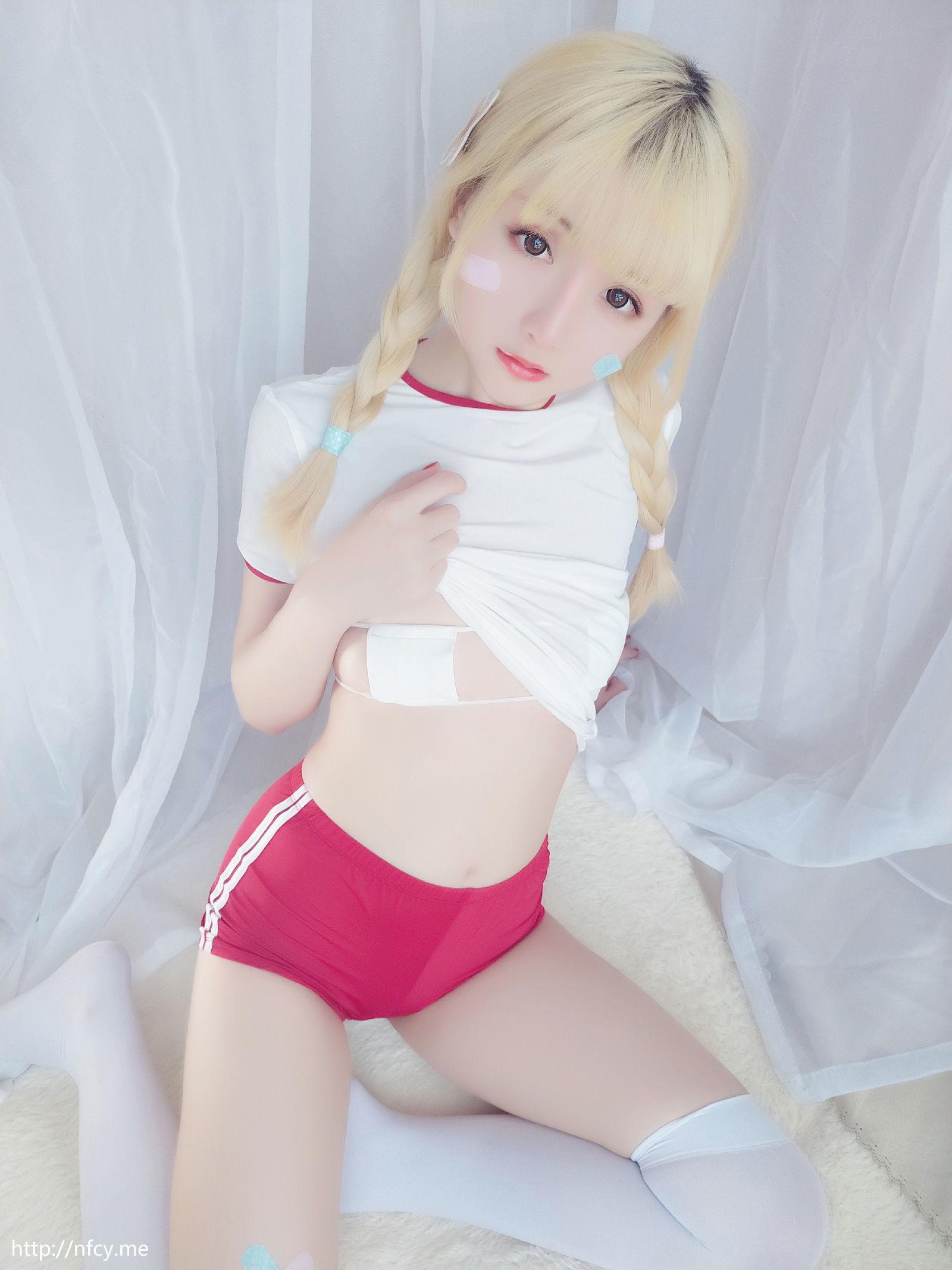 星之迟迟 《弱气学园包》 [福利COSPLAY] 写真集(36)