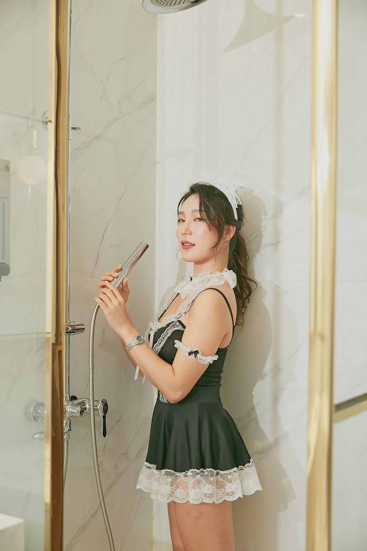 MINI 미니, Photobook #6 Your Maid(33)