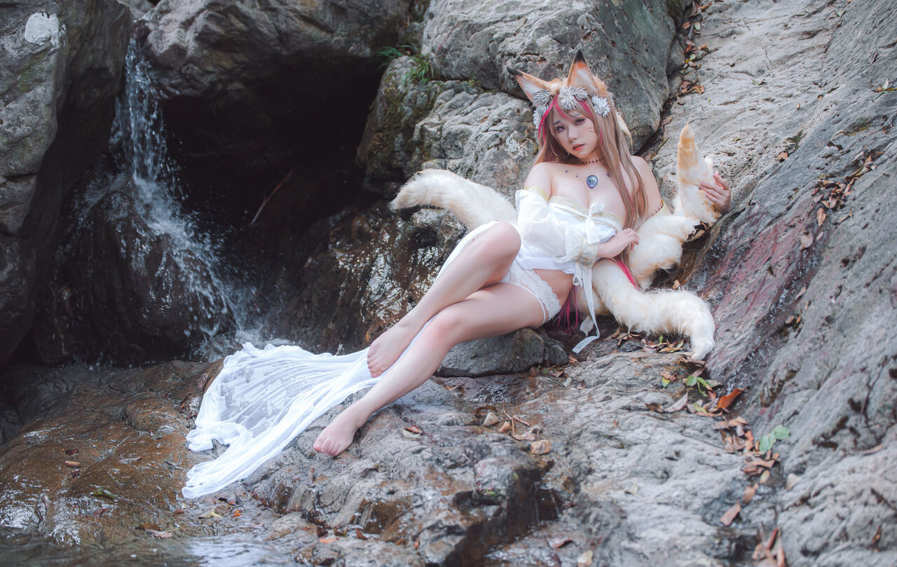 Bambi (밤비) - DJAWA Photo - The Tale of The Nine-Tailed Fox