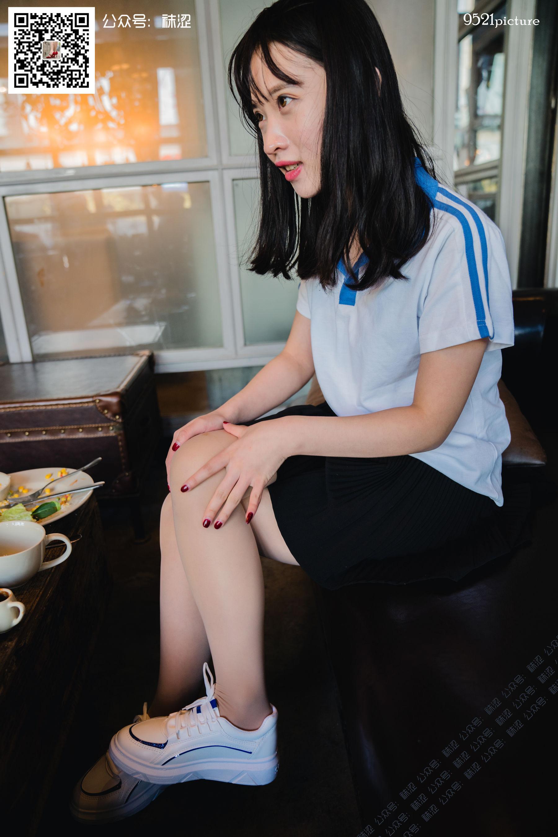 [袜涩] VOL.030 Amanda – 学生制服(14)