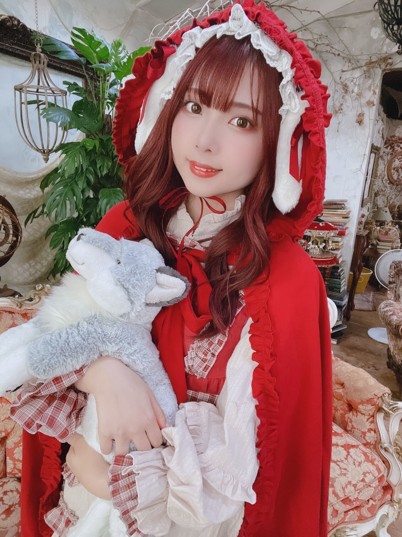 Tomiko - Red Riding Hood