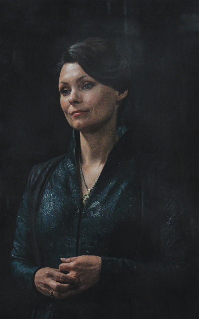 MyAnna Buring TszpPBaM_o