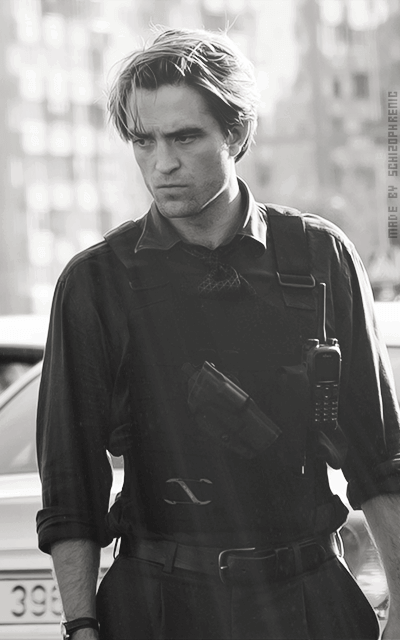 Robert Pattinson B7lklRI7_o