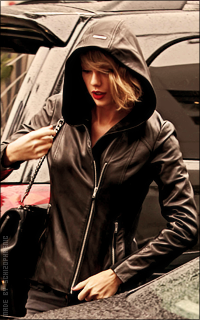 Taylor Swift H1mZFSiv_o