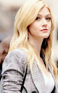 Katherine Mcnamara NilpbbA7_o