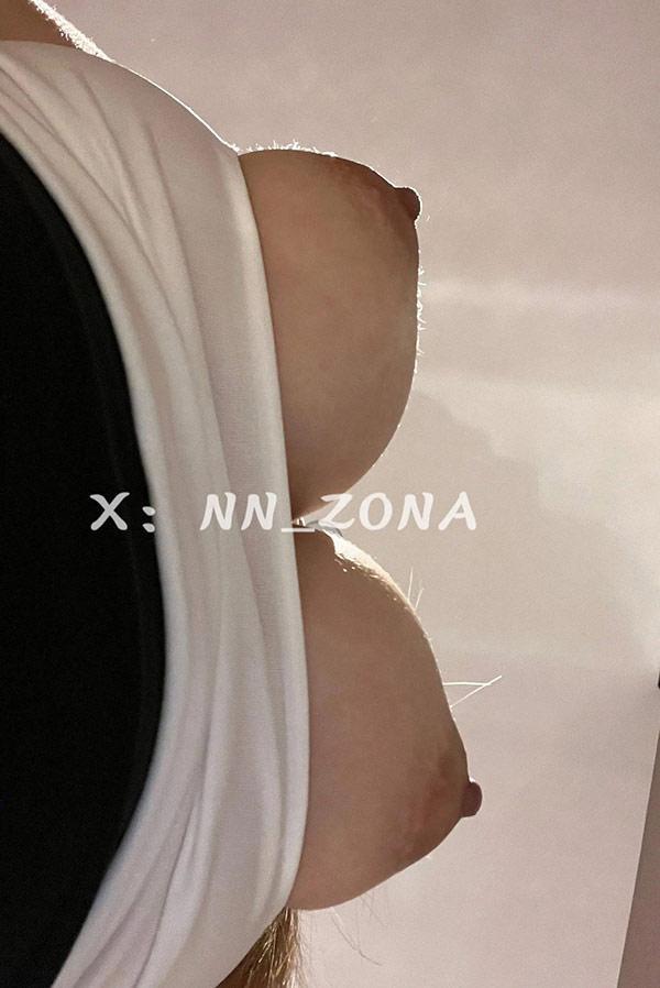 推特美女护土左左NN_ZONA极品爆乳福利图(2)