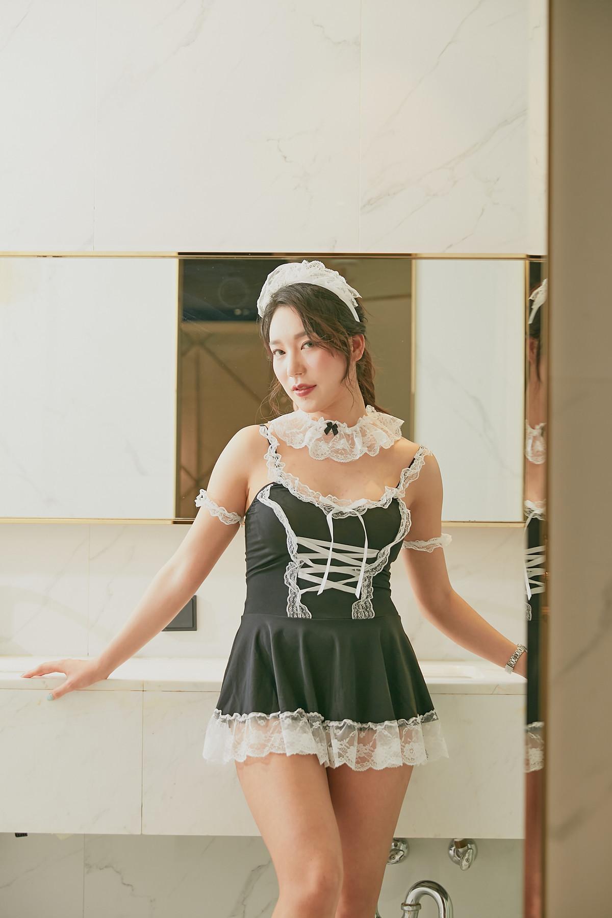 MINI 미니, Photobook #6 Your Maid(17)