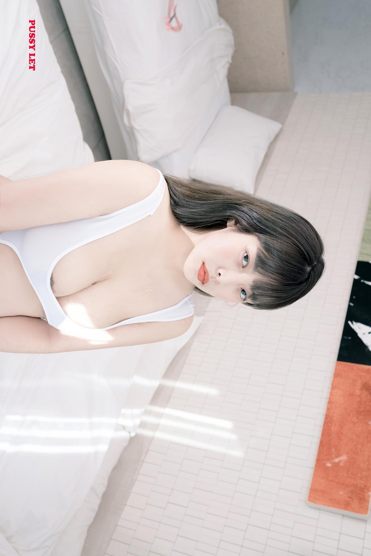 Min-Ah 민아, PUSSYLET Vol.18 Photobook Set.01(9)