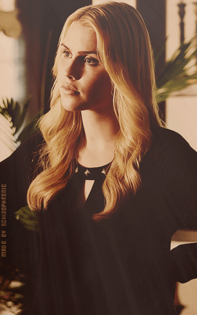 Claire Holt LgVi0mrd_o