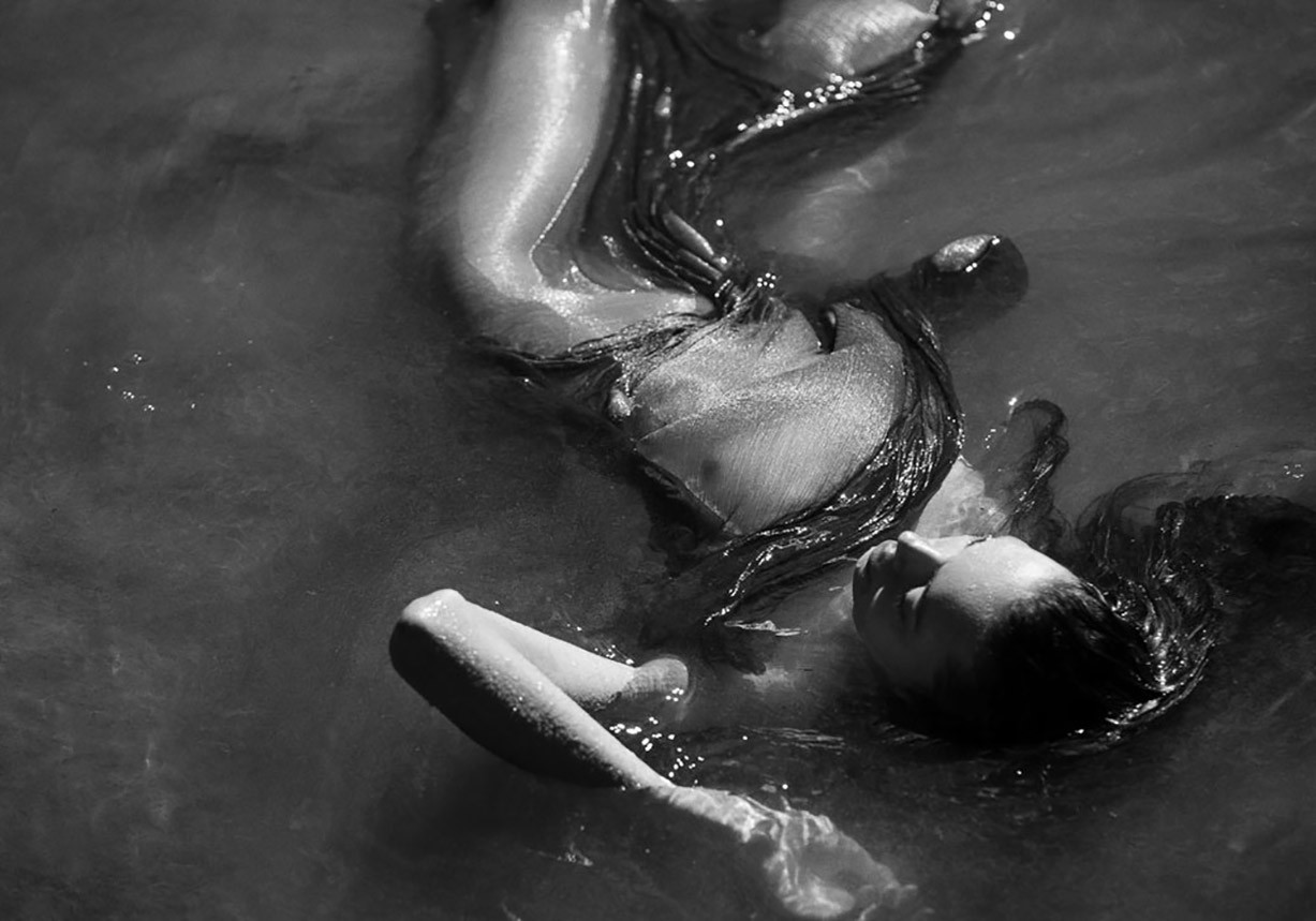 Gaelle and Lauriane nude by Remi Kozdra and Kasia Baczulis - P Magazine Gaelle and Lauriane nude by Remi Kozdra and Kasia Baczulis - P Magazine