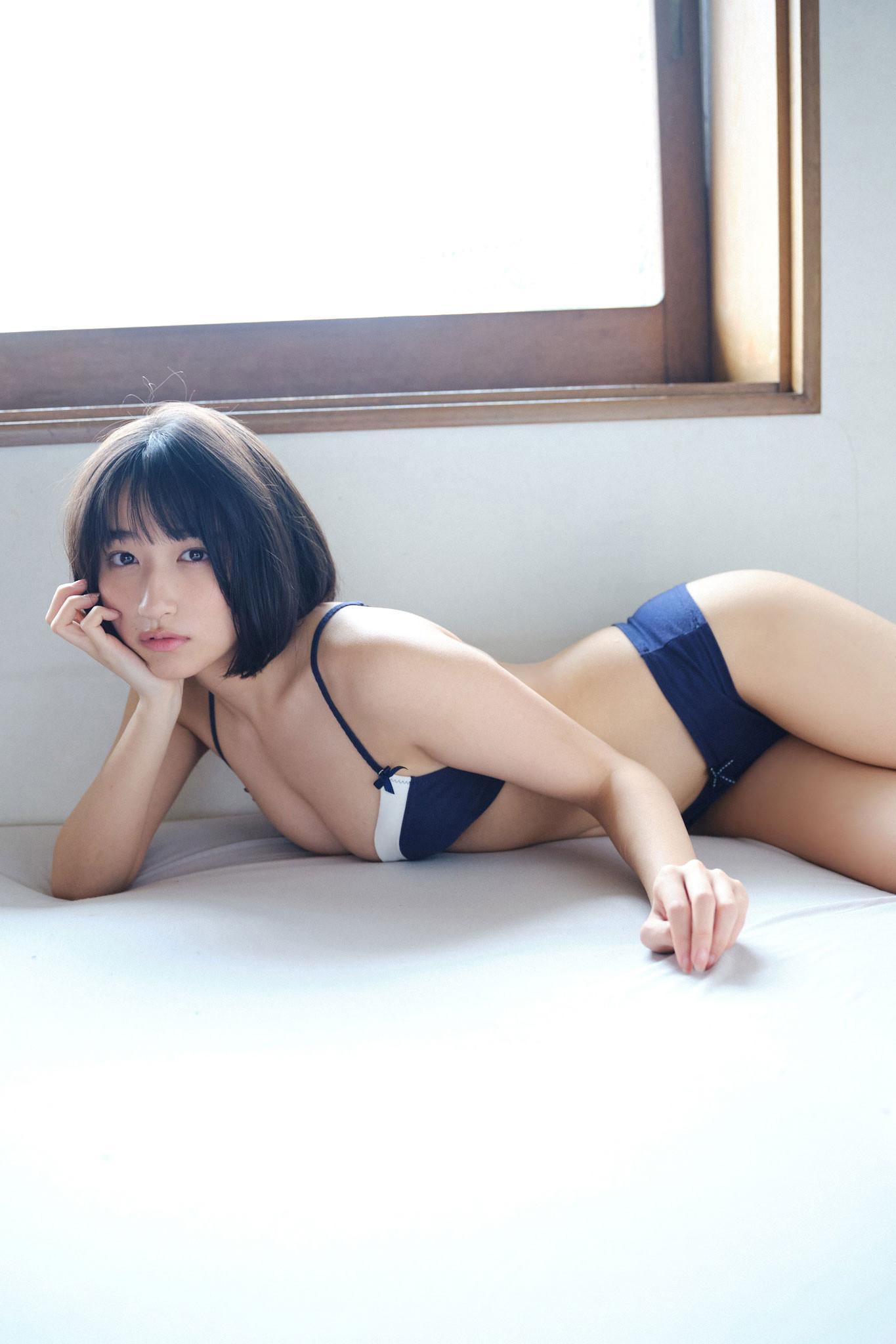 Akira Mizuno 水野瞳, ヤンマガWeb ヤンマガアザーっす！ 「NEXT推しガール！」 Set.01(25)