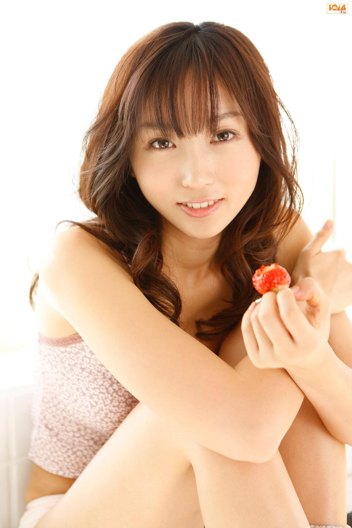 [Bomb.TV] 2011年05月号 吉木りさ Risa Yoshiki 写真集(15)