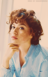 Alia Shawkat 9urQ2iBW_o