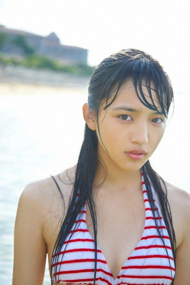 [Wanibooks] NO.100 Haruna Kawaguchi 川口春奈 写真集(142)