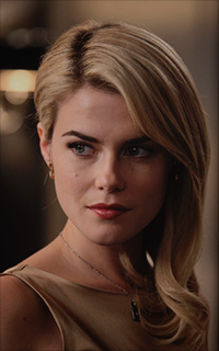 Rachael Taylor Ss85RzzP_o