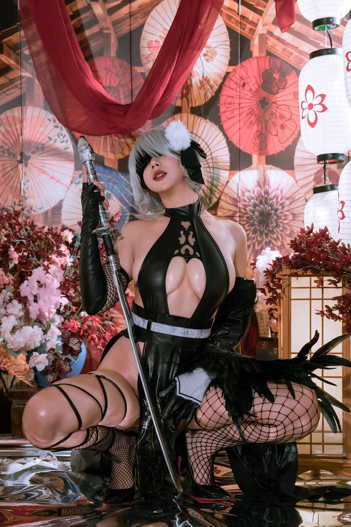 Cosplay 云溪溪Yunx1x1 & 奶桃 – 2B本 YoRHa No.2 Type B 下 Set.01(9)
