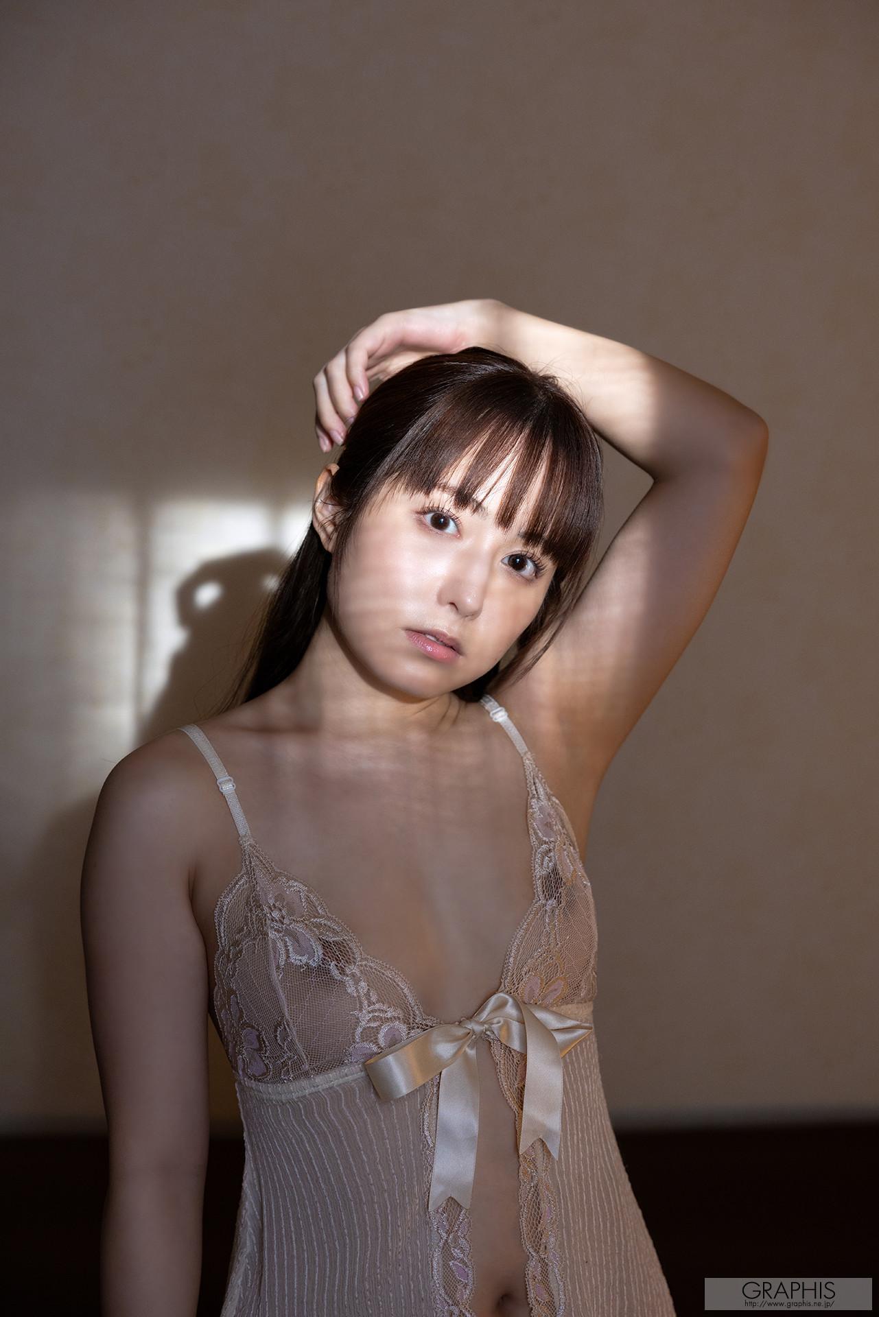Ema Yano 矢埜愛茉, Graphis Gals 「Naturally」 Vol.06(6)
