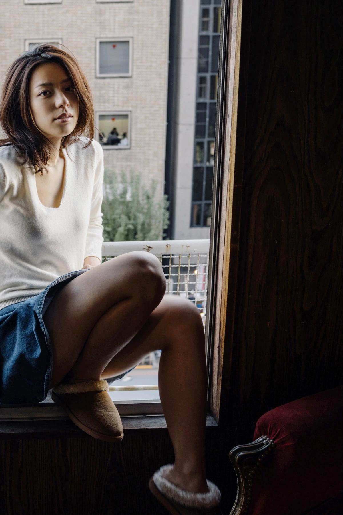 Mayu Koseta 小瀬田麻由, 週刊現代デジタル写真集 「私生活」 Set.01(7)