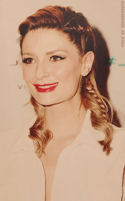 Mischa Barton RWJsiYRM_o