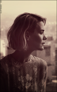 Sarah Paulson Lrb8JQju_o