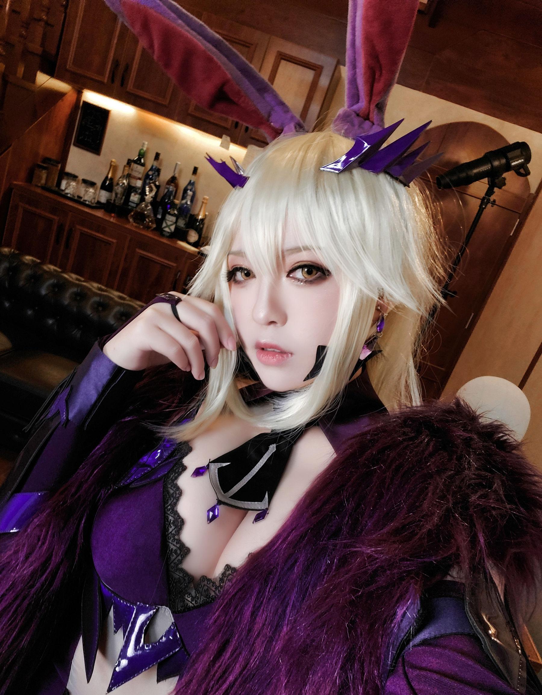 [网红COSER写真] 半半子 – LancerAlter Bunny 套图(35)