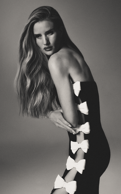 Rosie Huntington Whiteley N0TbnCwj_o