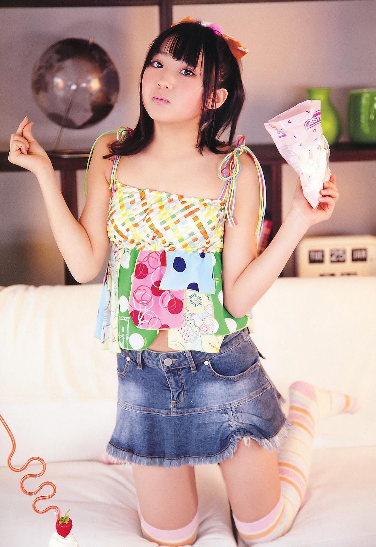 松井珠理奈・松井玲奈・高柳明音, Young Animal 2011 No.11 (ヤングアニマル 2011年11号)(36)