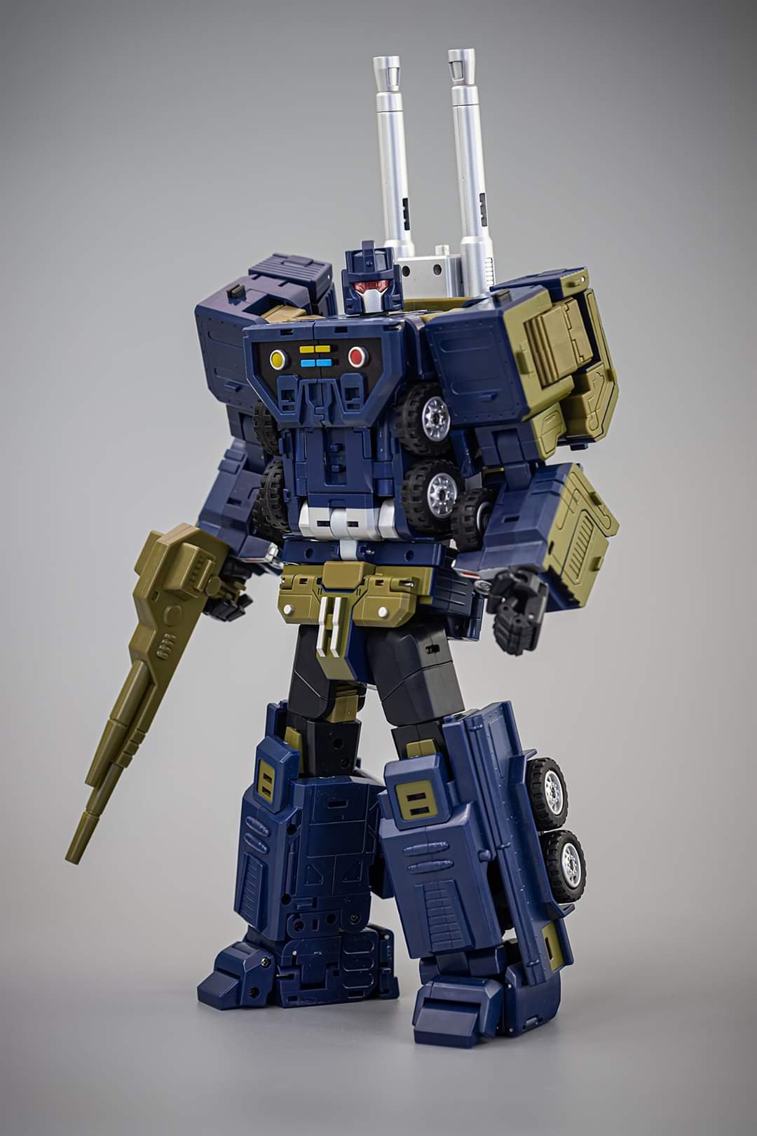 [Ocular Max] Produit Tiers - Jouet Assaultus (PS-13 à PS-17 Assaultus Malitia) - aka Bruticus - Page 4 QG6FZvel_o