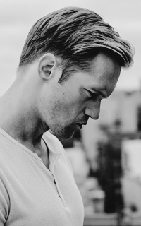 Alexander Skarsgard  JkUaVsn2_o