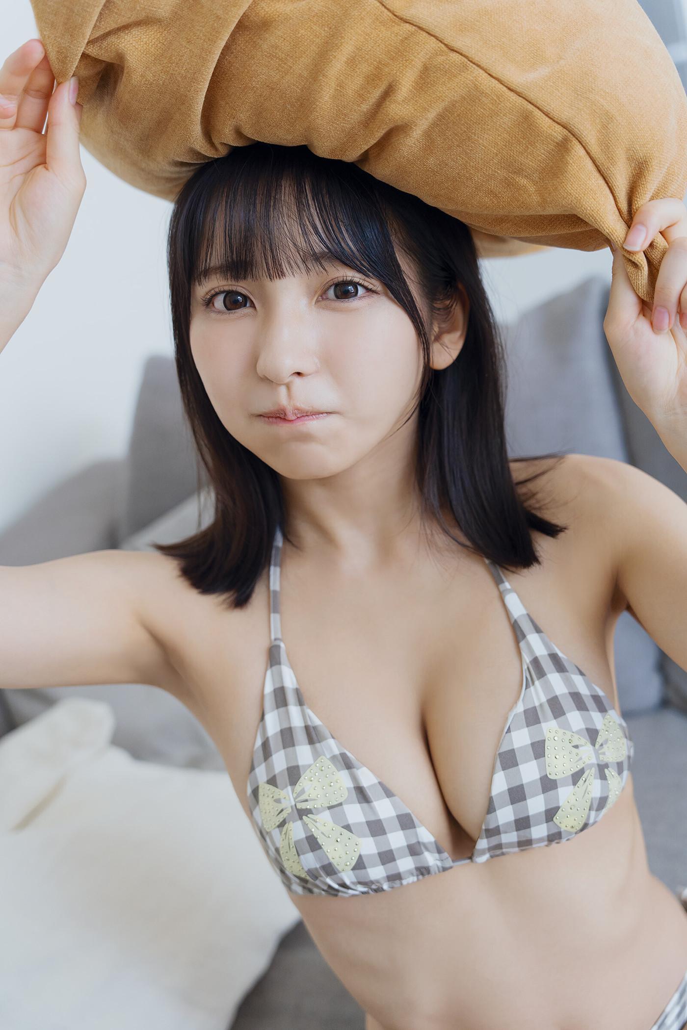Toumi 十味, 漫画アクションデジタル写真集 「もっと甘いものを」 Set.01(17)