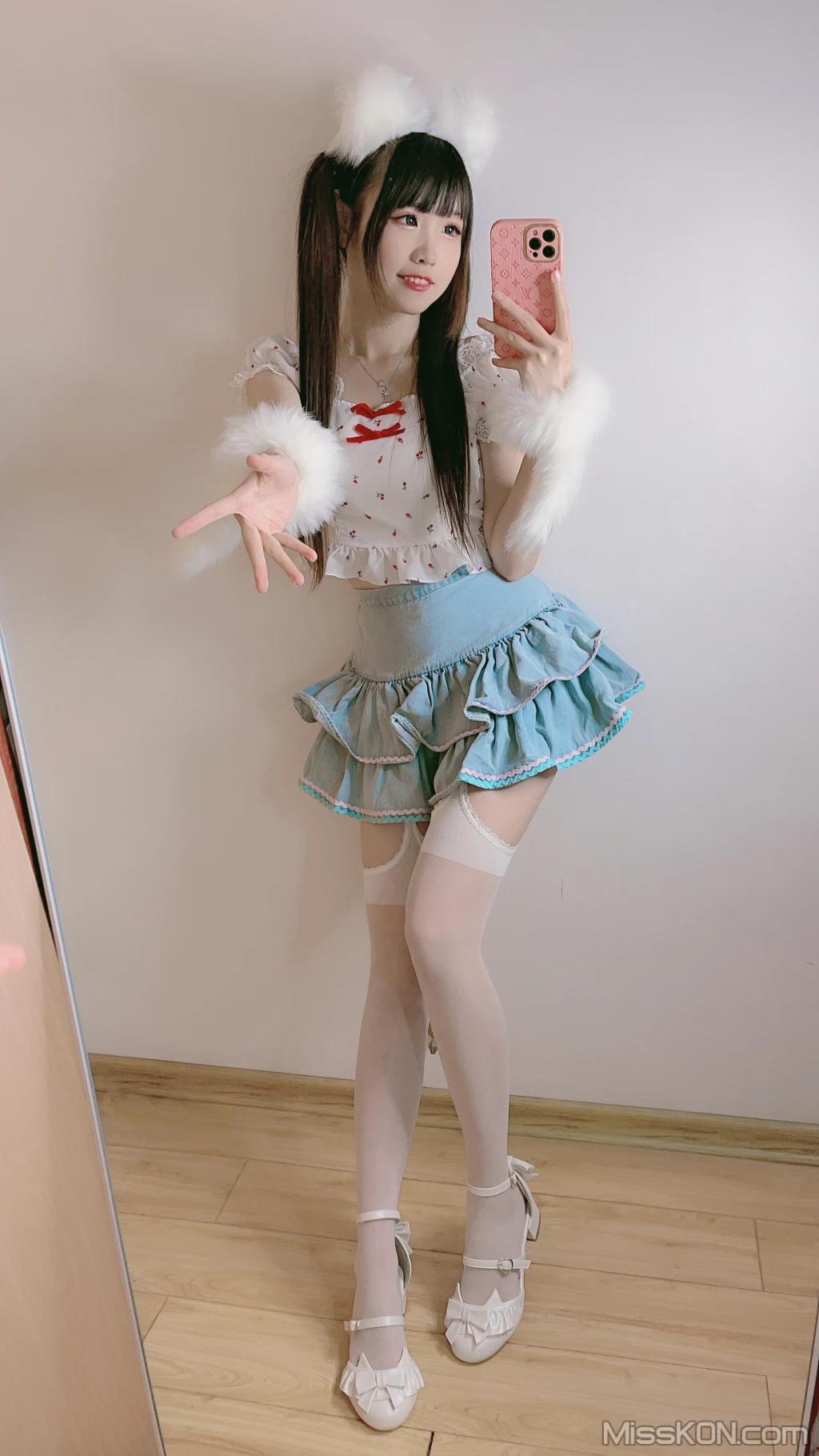 Coser@miko酱ww: mikoの白丝01 (241 photos)(194)