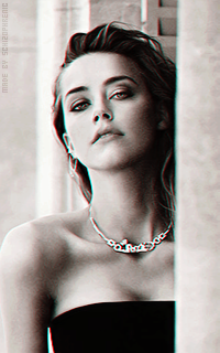 Amber Heard 4zw1AYgk_o