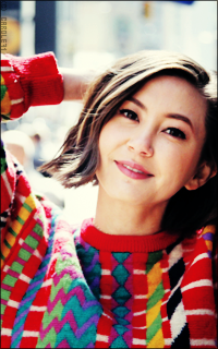 Kimiko Glenn APRK1Hhx_o