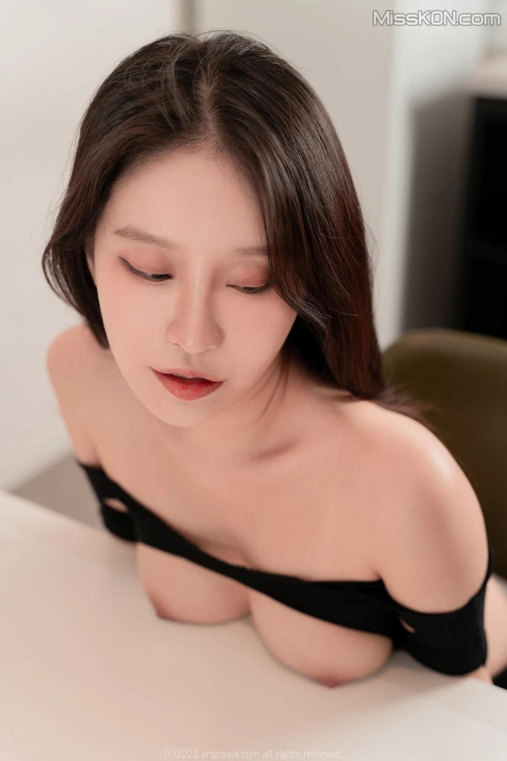 AG.322: Lee-seol (이설) (81 photos)