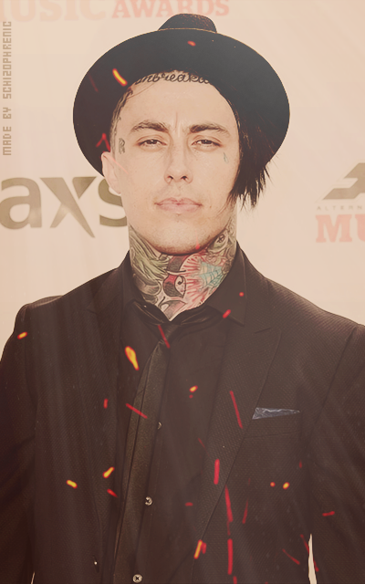 Ronnie Radke InfTeQxV_o