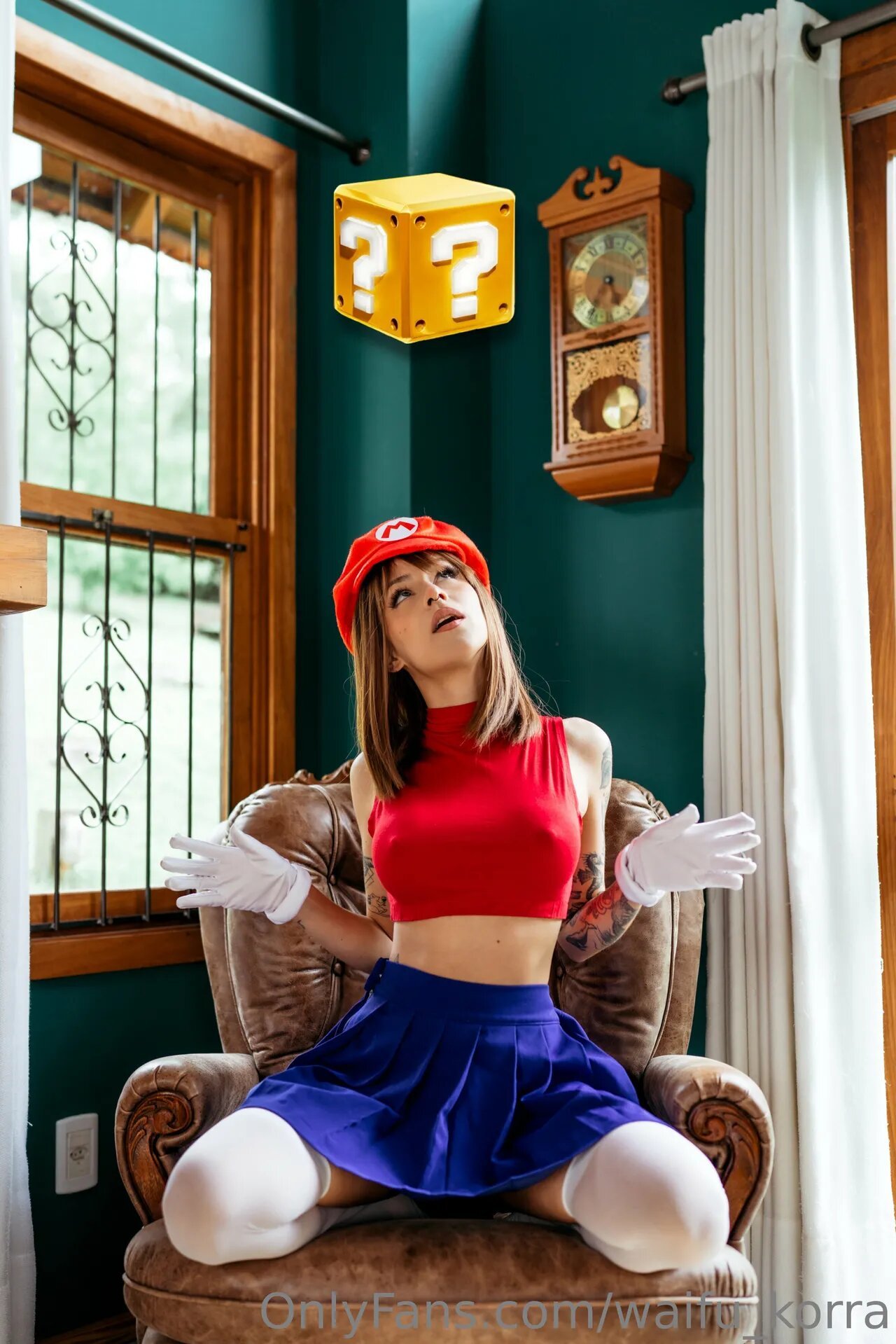 Waifu Korra - Super Mario