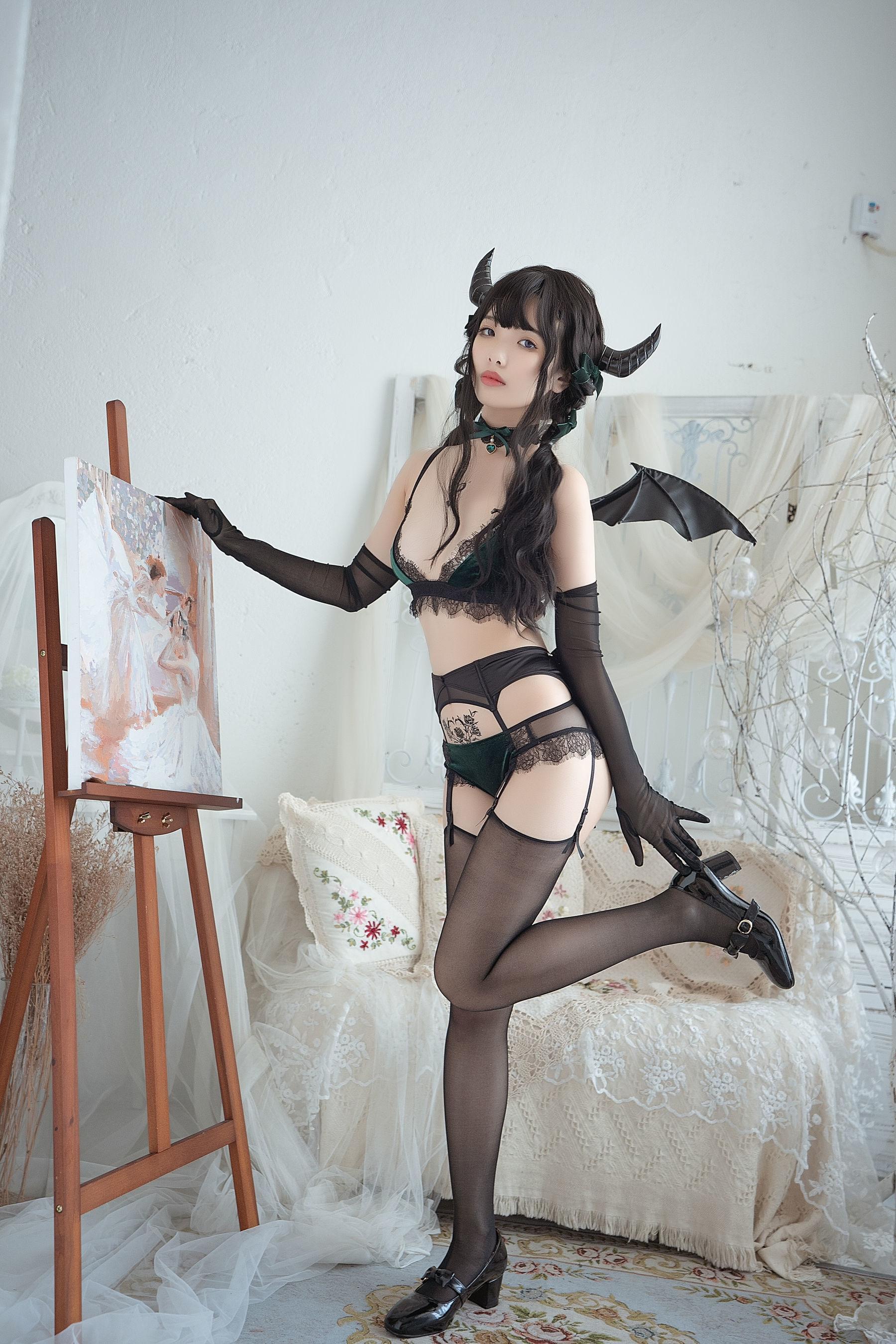 雯妹不讲道理《魅魔 Proud devil》 [COSPLAY福利] 写真集(43)