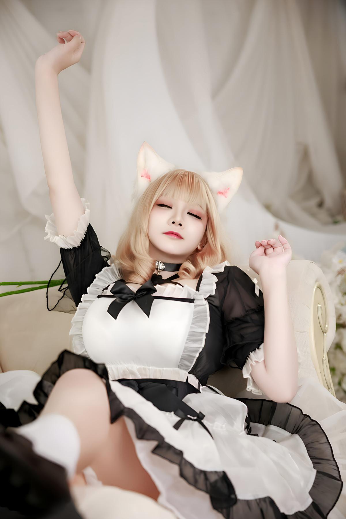 Cosplay 阿雪雪 – 午后女仆 Set.01(6)
